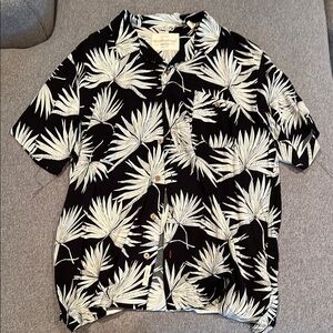 Weatherproof Black and Cream Casual Button Down Shirt